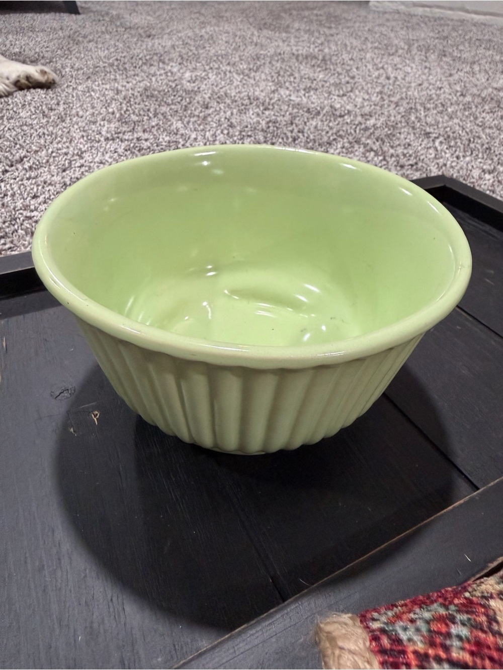 Hull pottery F10, indoor planter